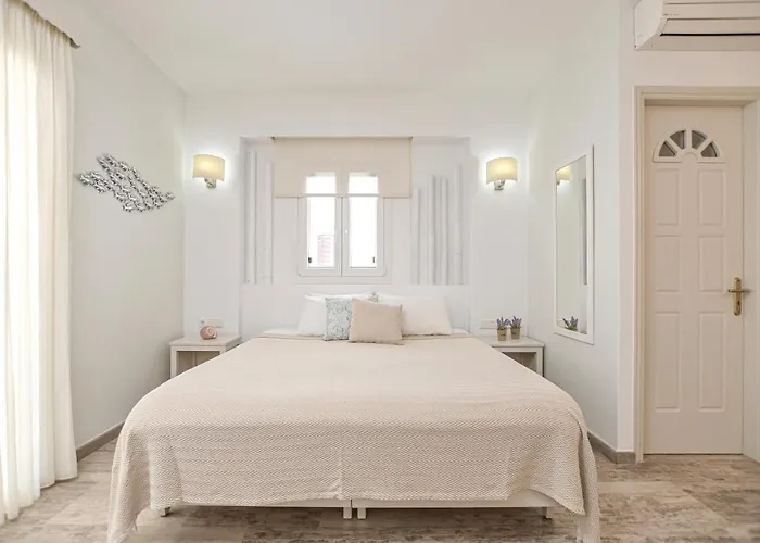 Otel Blue Sky Summer Naxos City