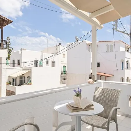 Blue Sky Summer Hotel Naxos City