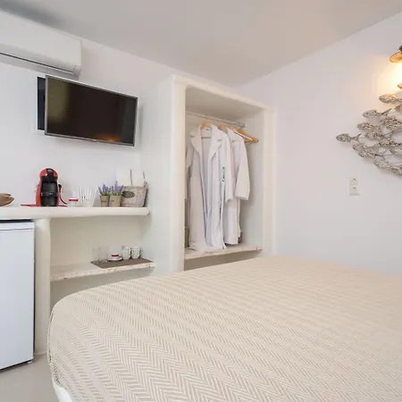 מלון Blue Sky Summer Naxos City