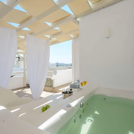 Blue Sky Summer Hotell 2*