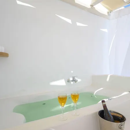 Hotel Blue Sky Summer Naxos City