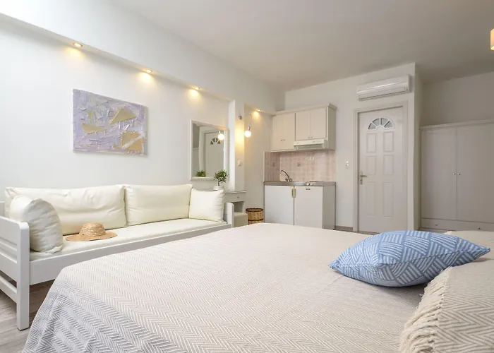 Blue Sky Summer מלון 2*