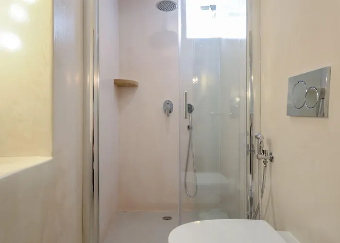 Blue Sky Summer מלון